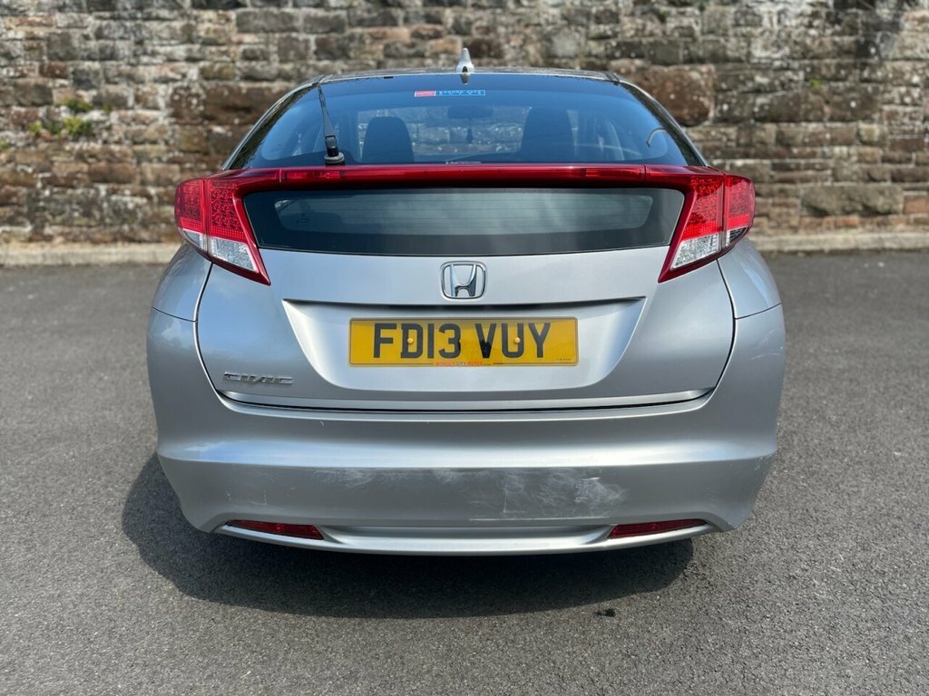 Honda Civic Hatchback FD13VUY Silver #6