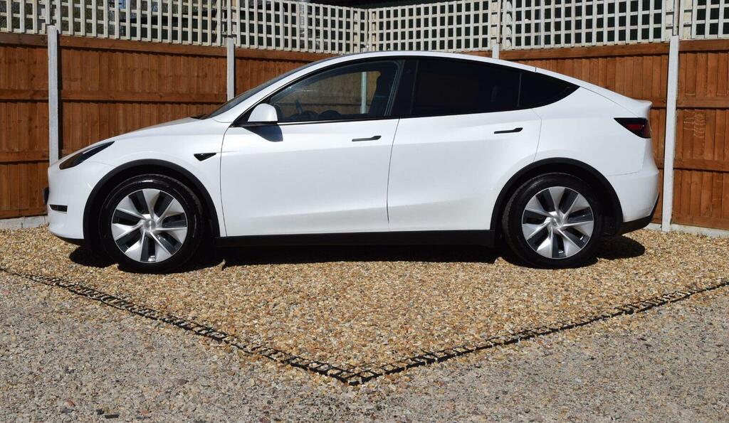Tesla Model Y Suv Dual Motor Long Range 4Wde 202272 LA72EGE White #4