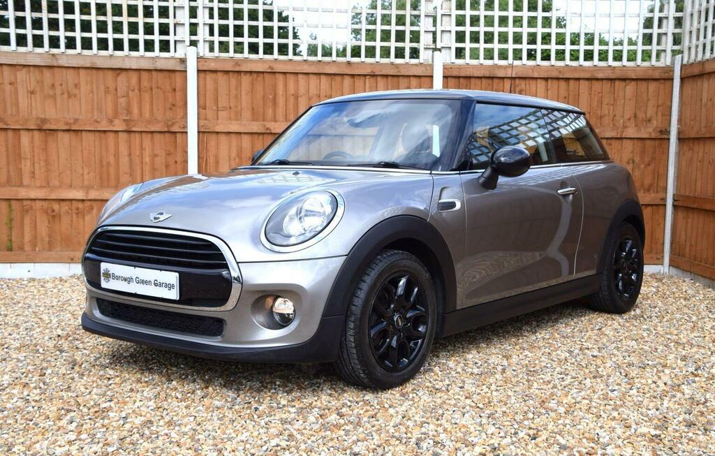 Mini Hatch Hatchback 1.5 Cooper Steptronic Euro 6 Ss WK18OGR Silver #2