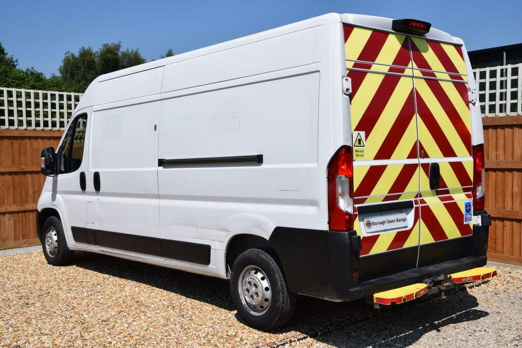 Peugeot Boxer Bluehdi 335 S White #11