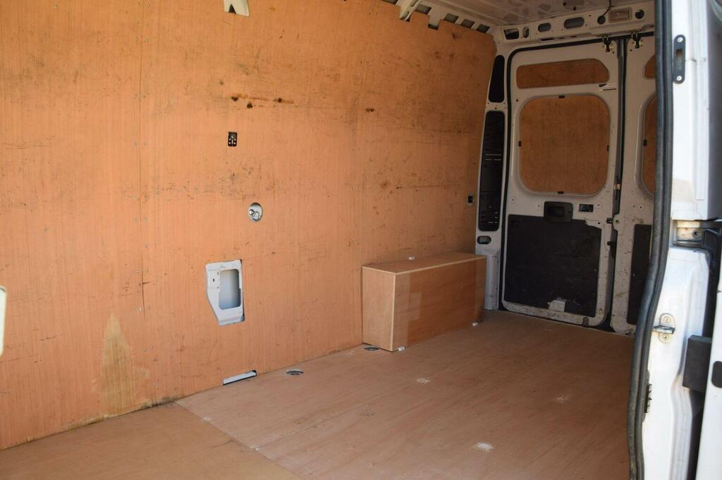 Peugeot Boxer Bluehdi 335 S White #31