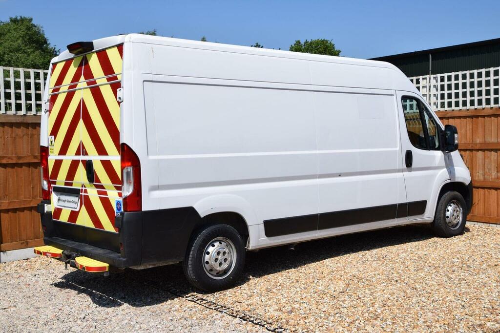 Peugeot Boxer Bluehdi 335 S White #17