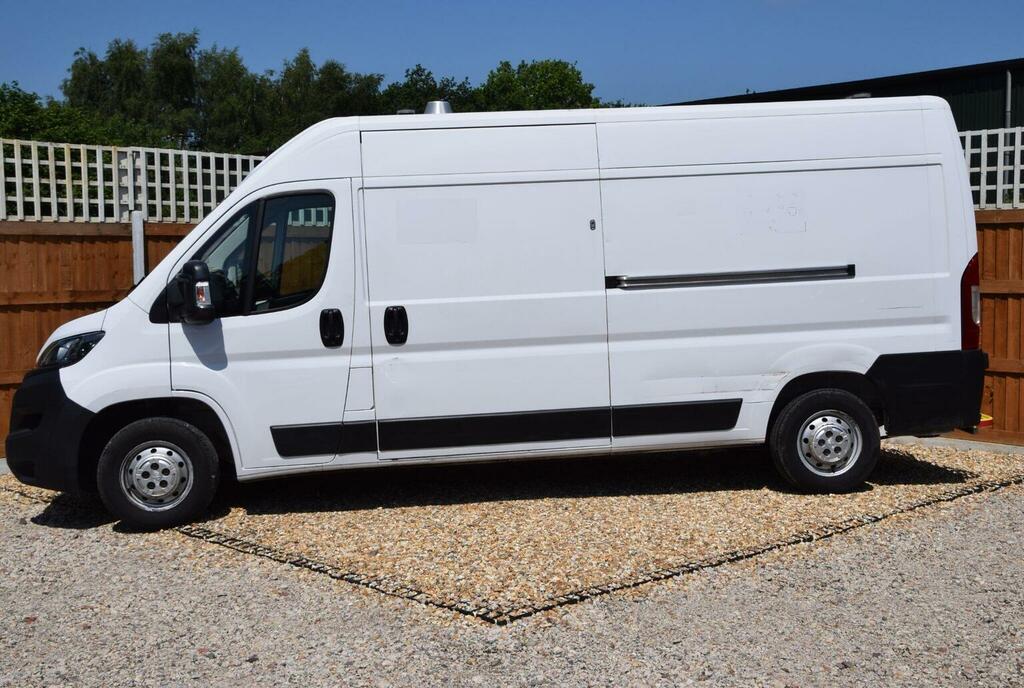 Peugeot Boxer 2.2 Bluehdi 335 Professional L3 H2 Euro 6 Ss White #4