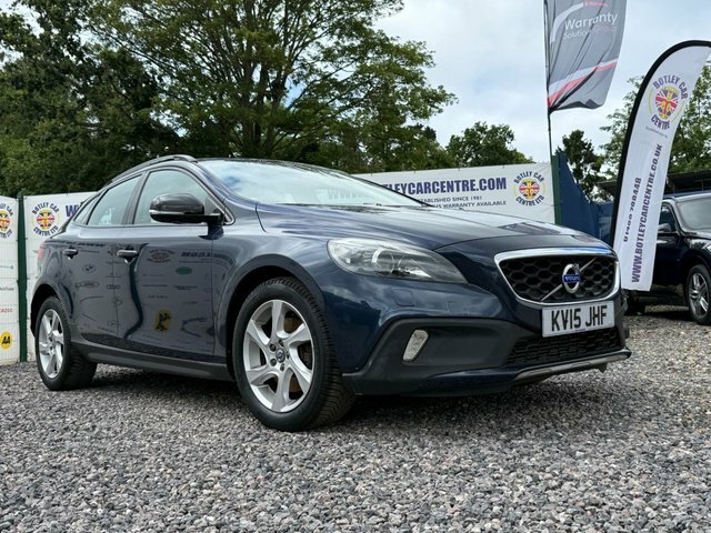 Volvo V40 Cross Country 2.0 D4 Lux Nav Hatchback Euro 6 Blue #2