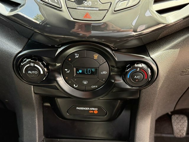 Ford Ecosport 1.0 Ecoboost Zetec Silver #25