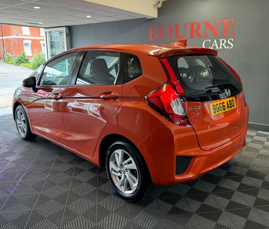 Honda Jazz 1.3L Se Navi BG66ABO Orange #3
