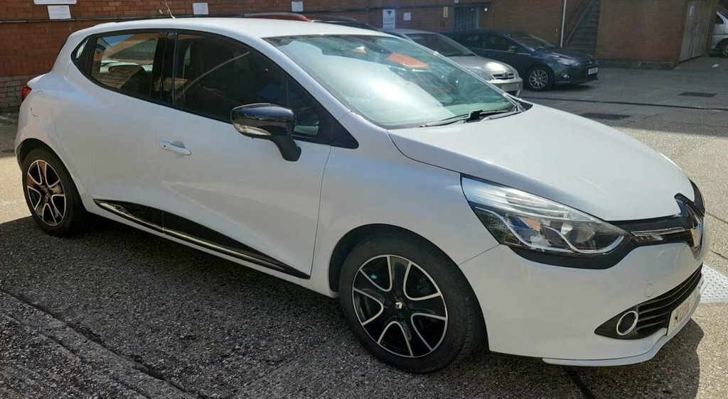 Renault Clio 1.2L Dynamique Nav White