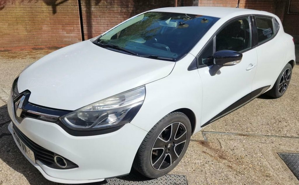 Renault Clio 1.2L Dynamique Nav White #2