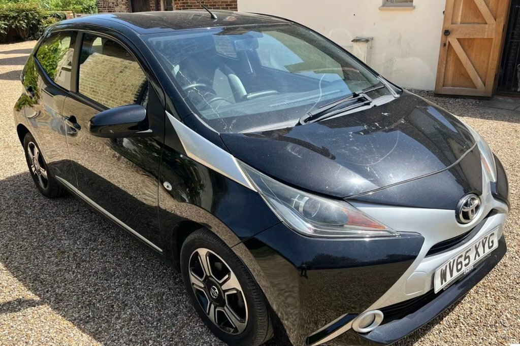 Toyota Aygo 1L X-clusiv Black