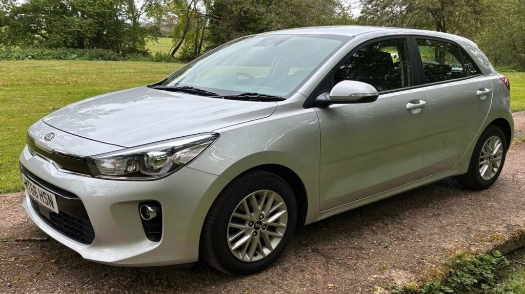 Kia RIO 1L 2 Silver #2