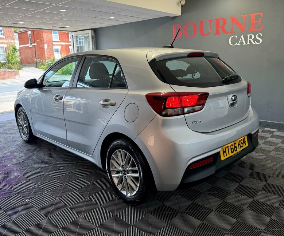 Kia RIO 1L 2 Silver #3