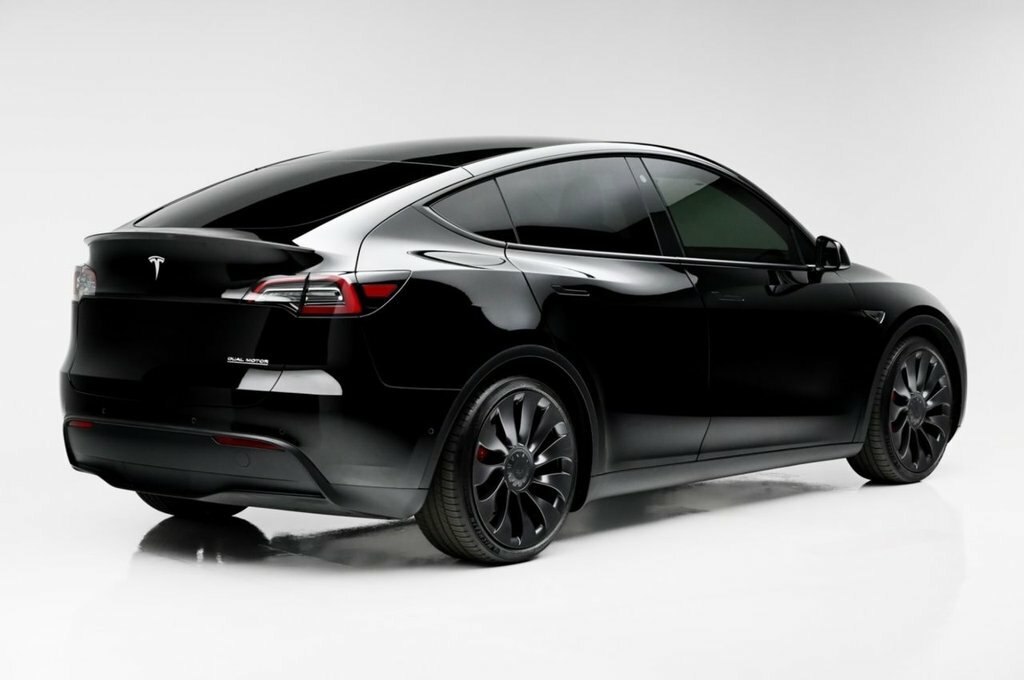 Tesla Model Y Suv Black #2