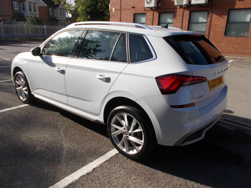 Skoda Kamiq Skoda Kamiq 1.0 Tsi Se L Executive Suv LG23DMT White #4
