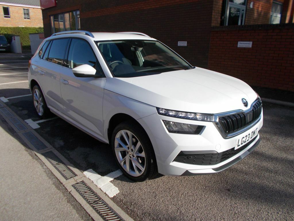 Skoda Kamiq Skoda Kamiq 1.0 Tsi Se L Executive Suv LG23DMT White #2