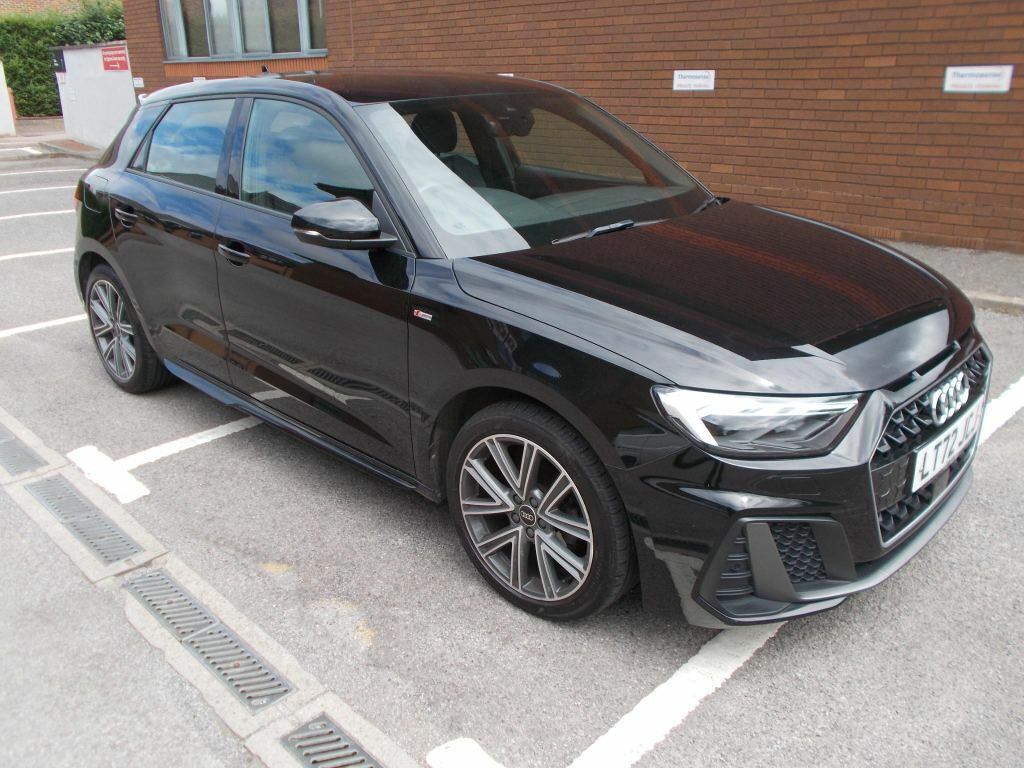 Audi A1 Audi A1 1.0 Tfsi 25 S Line Sportback S Black