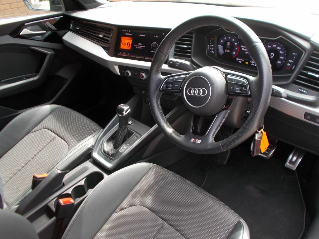 Audi A1 Audi A1 1.0 Tfsi 25 S Line Sportback S Black #3