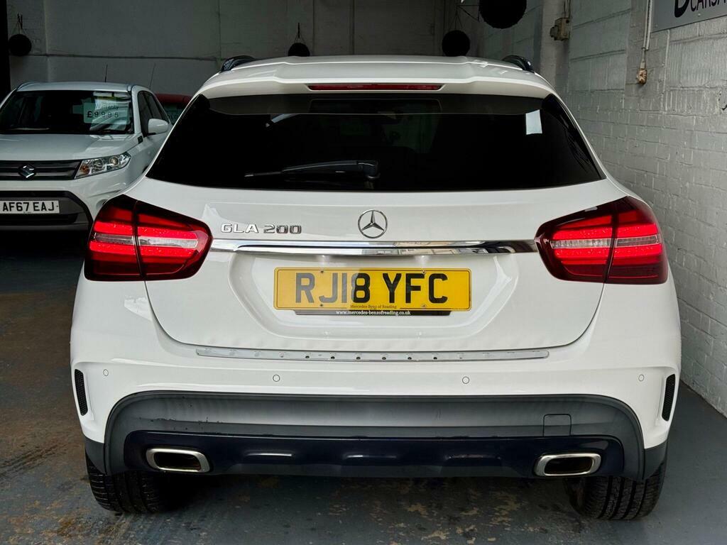 Mercedes-Benz GLA Class 1.6 Gla200 Amg Line Premium 7G-dct Euro 6 S S White #4