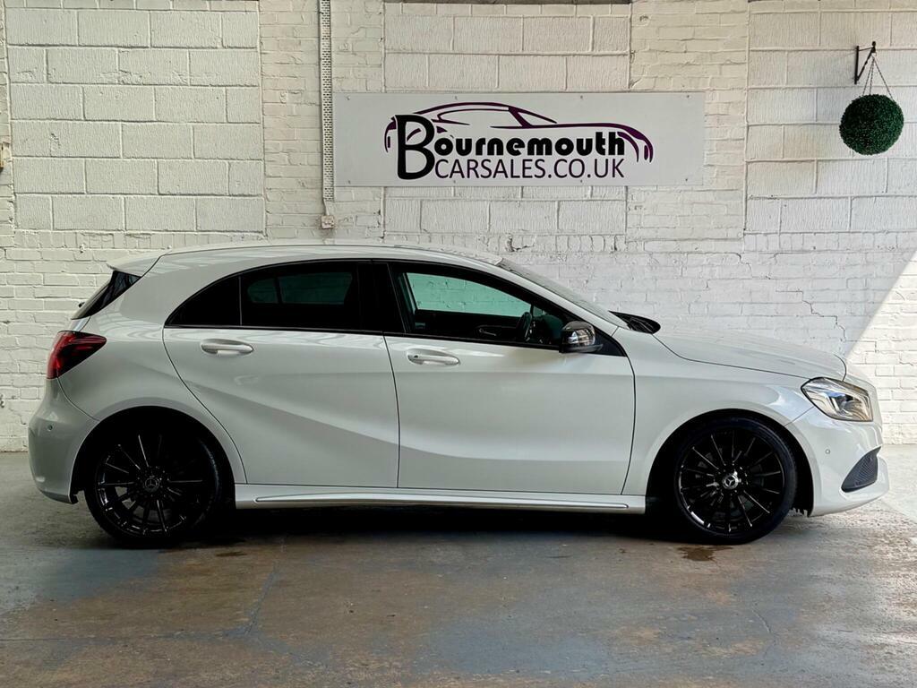 Mercedes-Benz A Class 1.6 A200 Amg Line Premium 7G-dct Euro 6 S S White #2