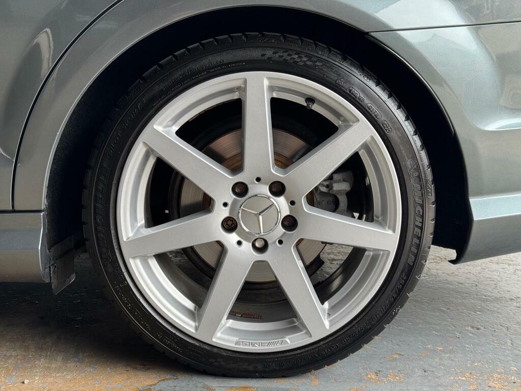 Mercedes-Benz C Class Sport Black #12
