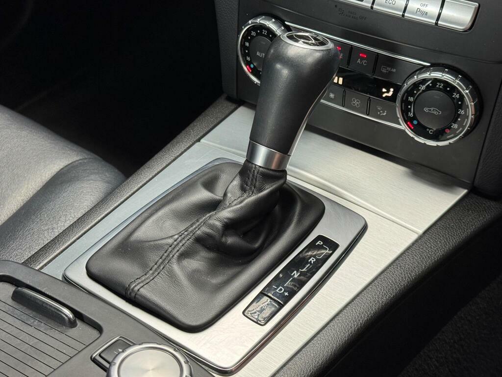 Mercedes-Benz C Class Sport Black #28