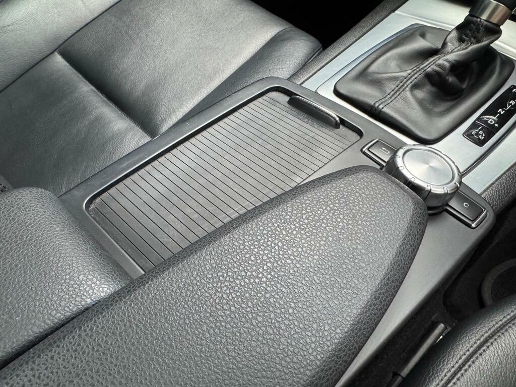 Mercedes-Benz C Class Sport Black #29