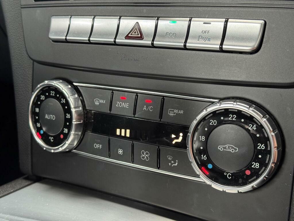 Mercedes-Benz C Class Sport Black #27