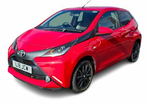 Toyota Aygo X -Style Vvt-i Cvt SA67GYD Red #2