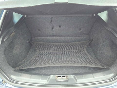 Volvo V40 T2 R-design Nav Silver #9