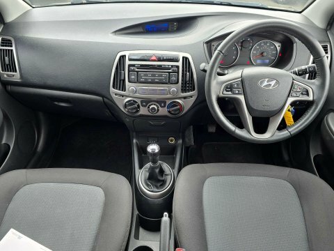 Hyundai I20 1.2 I20 Active White #5
