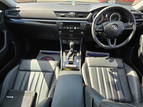 Skoda Superb 2.0 Tsi 220Ps Se L Executive Dsg Hatchback Grey #10