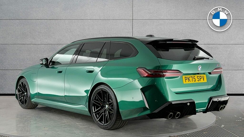 BMW M5 Estate PK75SPV Green #2