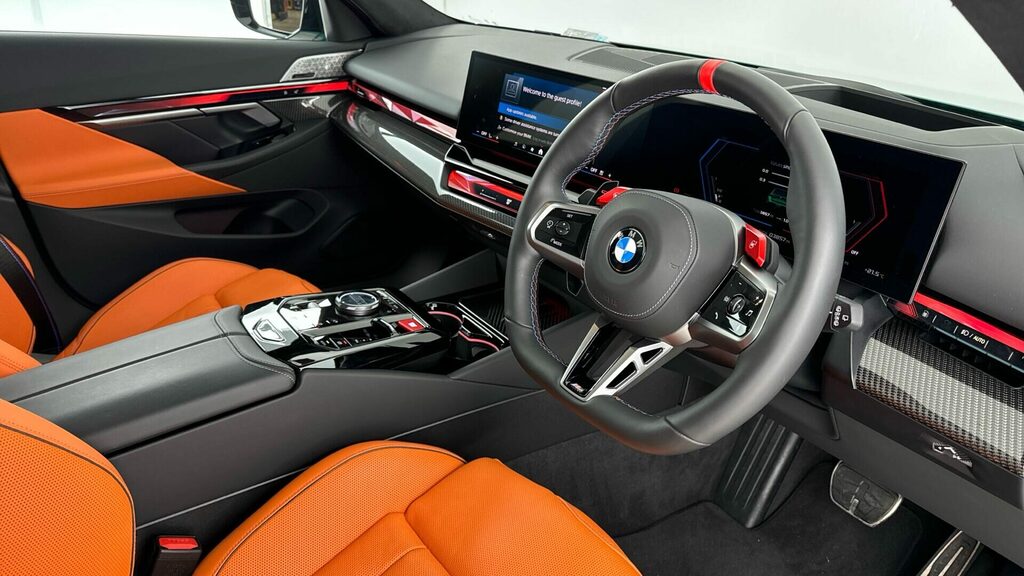BMW M5 Estate PK75SPV Green #6