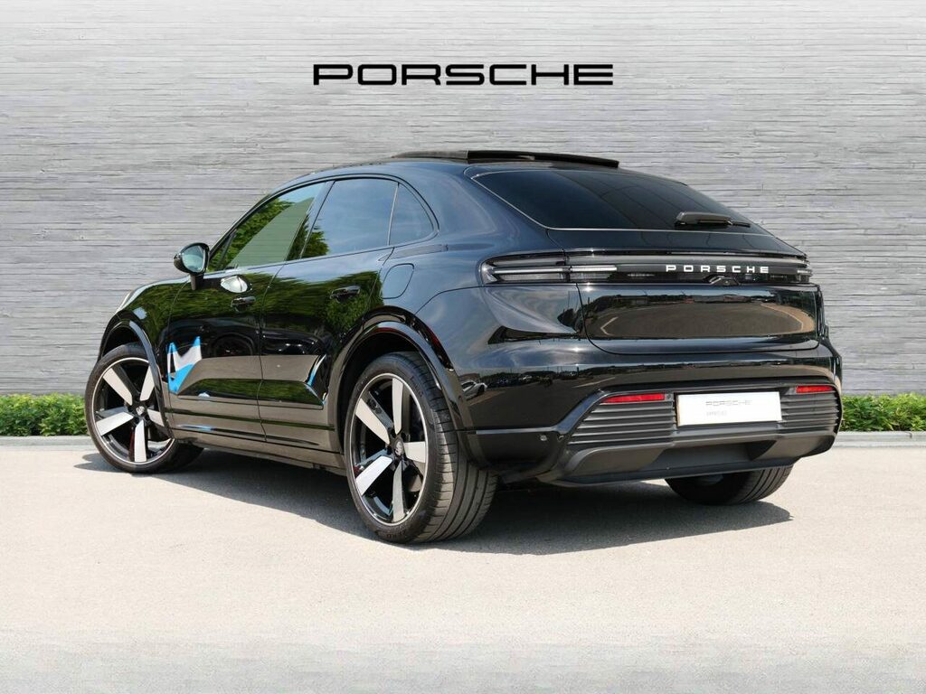 Porsche Macan Electric KE74VHZ Black #2