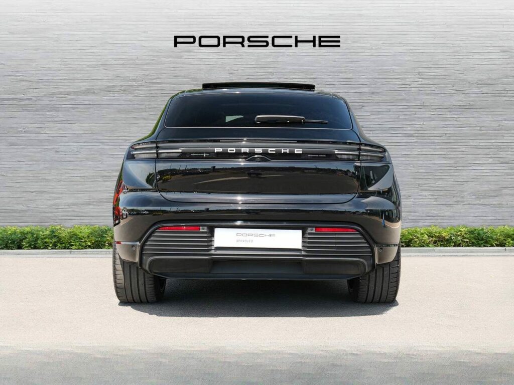 Porsche Macan Electric KE74VHZ Black #6