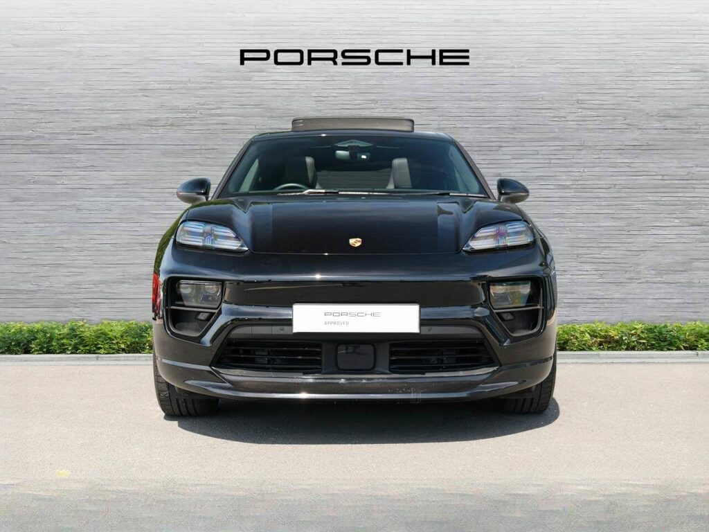 Porsche Macan Electric KE74VHZ Black #3