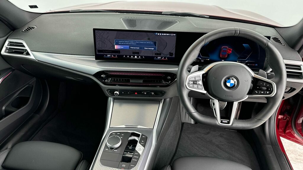 BMW 3 Series Saloon YH75NPY Red #4