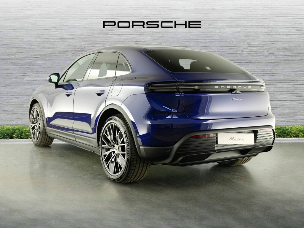 Porsche Macan Electric Blue #3