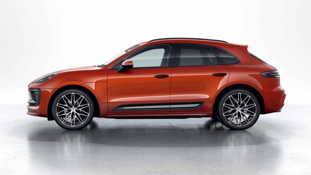 Porsche Macan Petrol PJ23CAA Orange #2