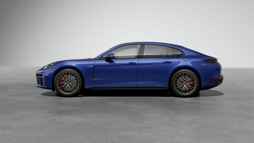 Porsche Panamera Hybrid LA74KNC Blue #2