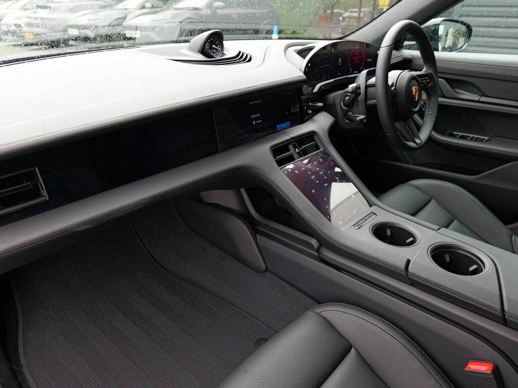 Porsche Taycan Electric Black #5