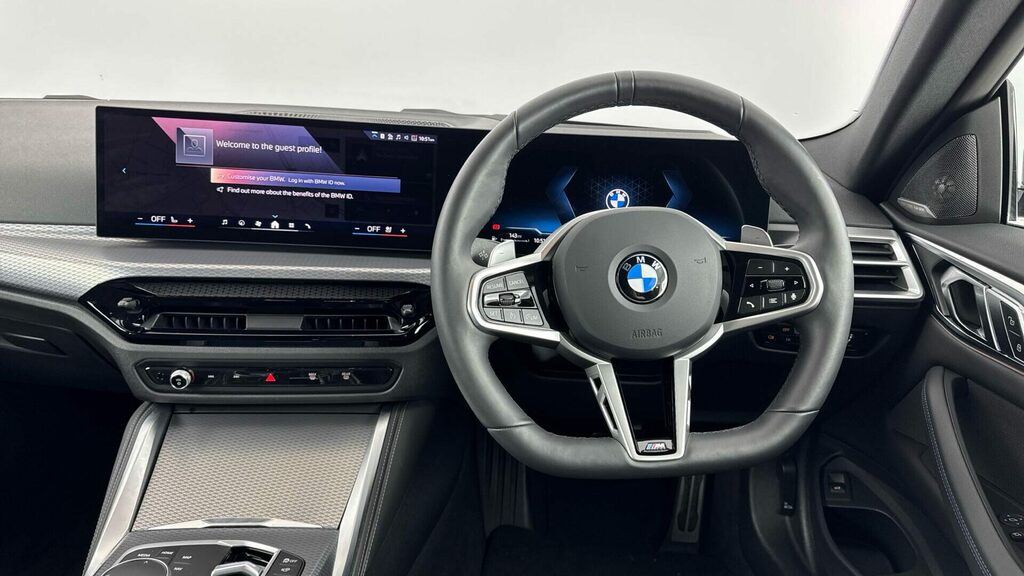 BMW 4 Series Coupe YH75FXR Green #5