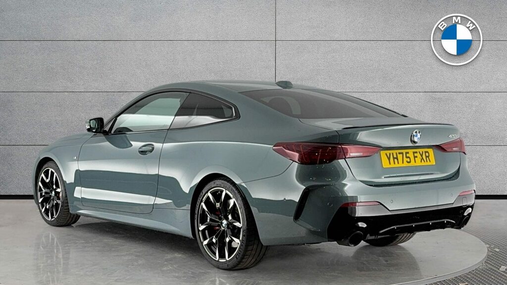 BMW 4 Series Coupe YH75FXR Green #2