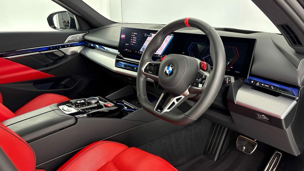 BMW M5 Estate PO25RHV Grey #6