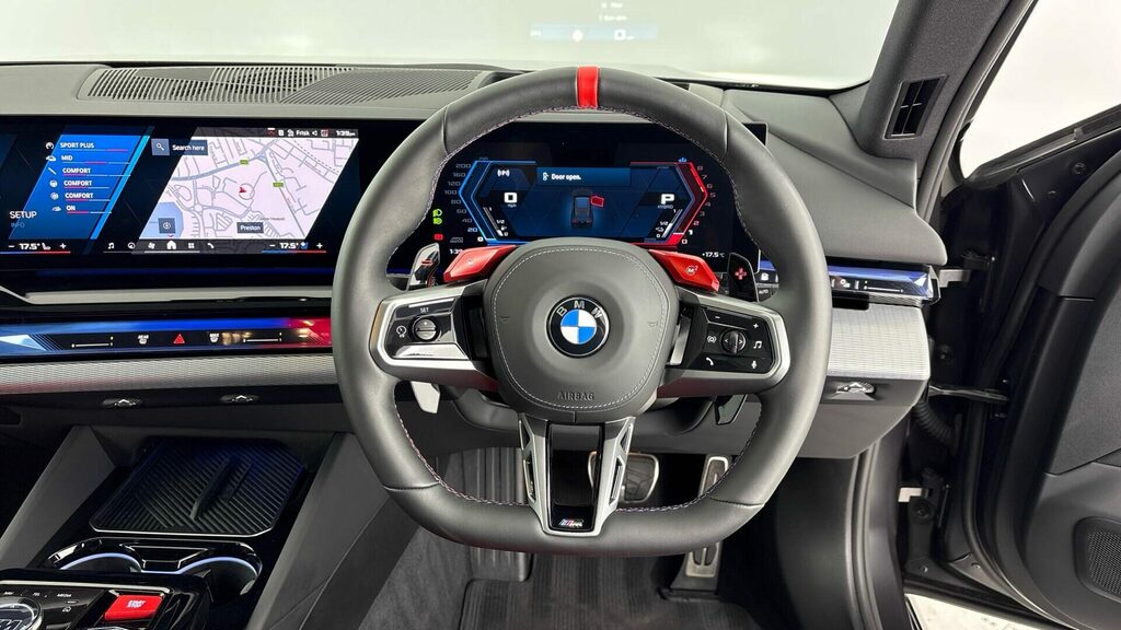 BMW M5 Estate PO25RHV Grey #5