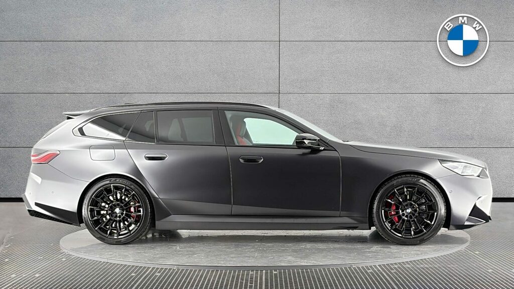 BMW M5 Estate PO25RHV Grey #3
