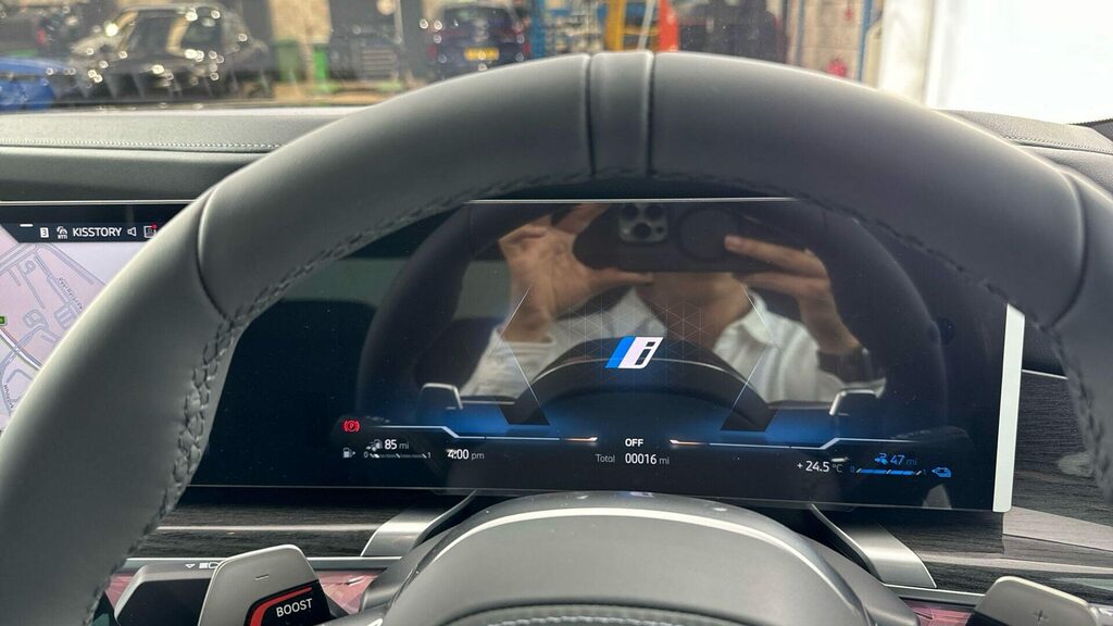 BMW 7 Series Saloon Black #22
