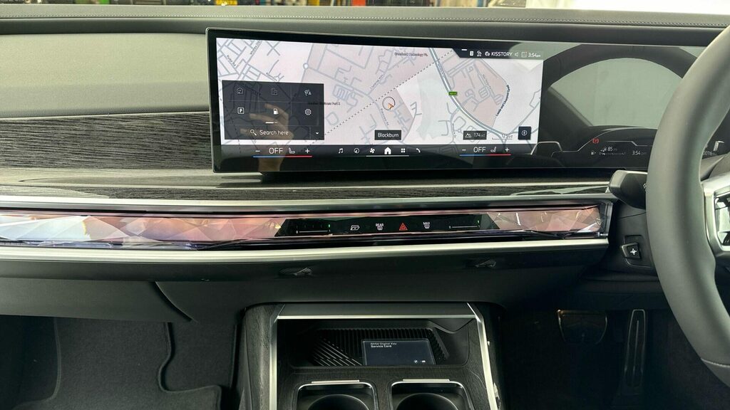 BMW 7 Series Saloon Black #14