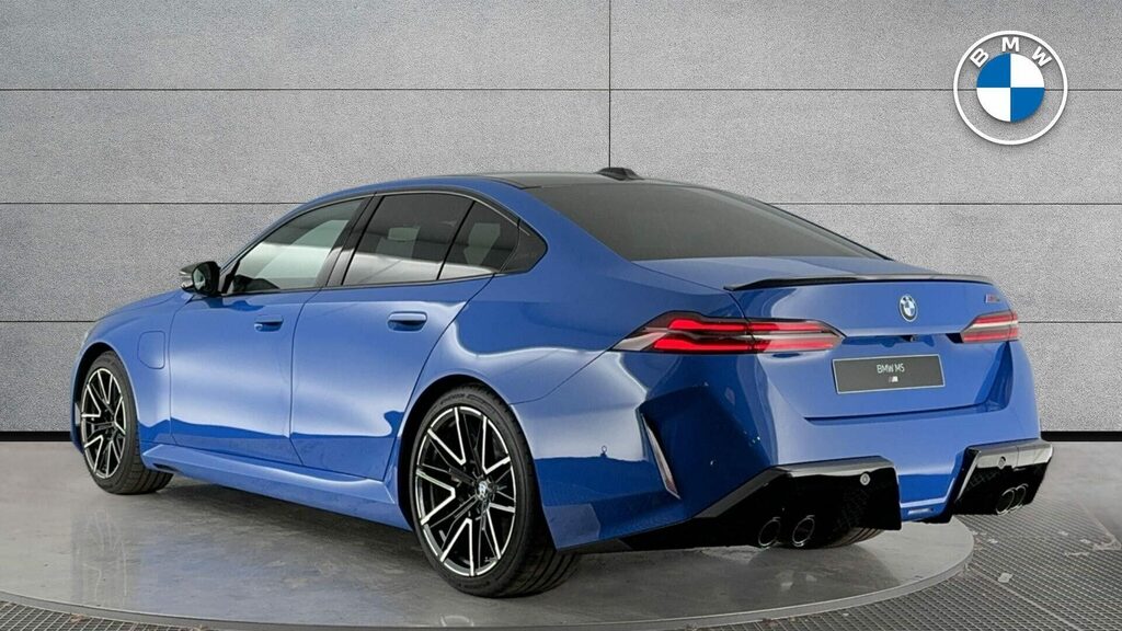BMW M5 Saloon  #3