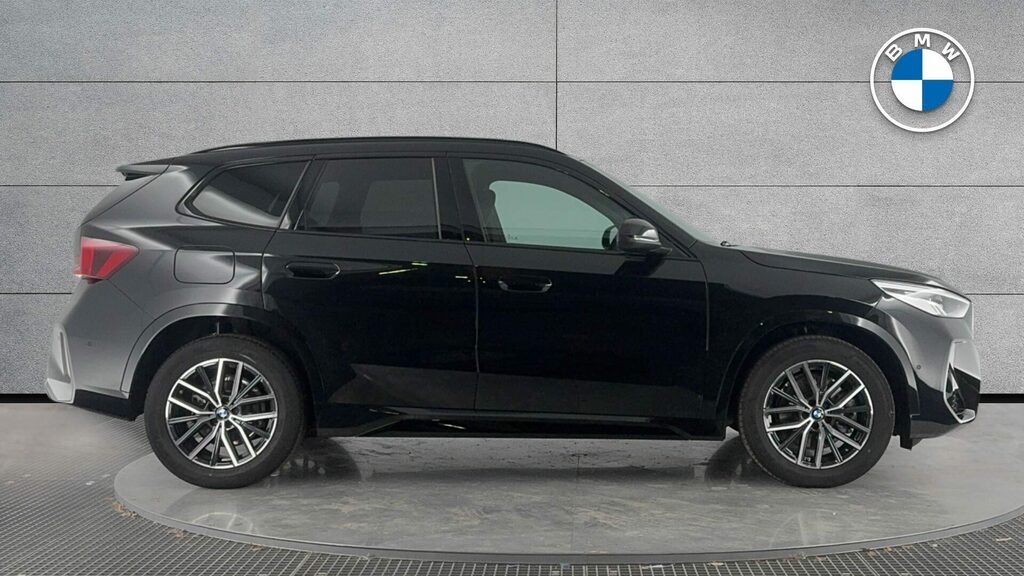 BMW X1 Suv PJ75UZV Black #3