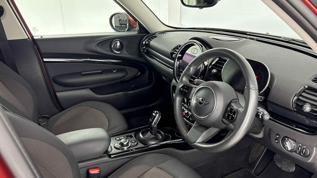 Mini Clubman Estate PK23AEB Red #6